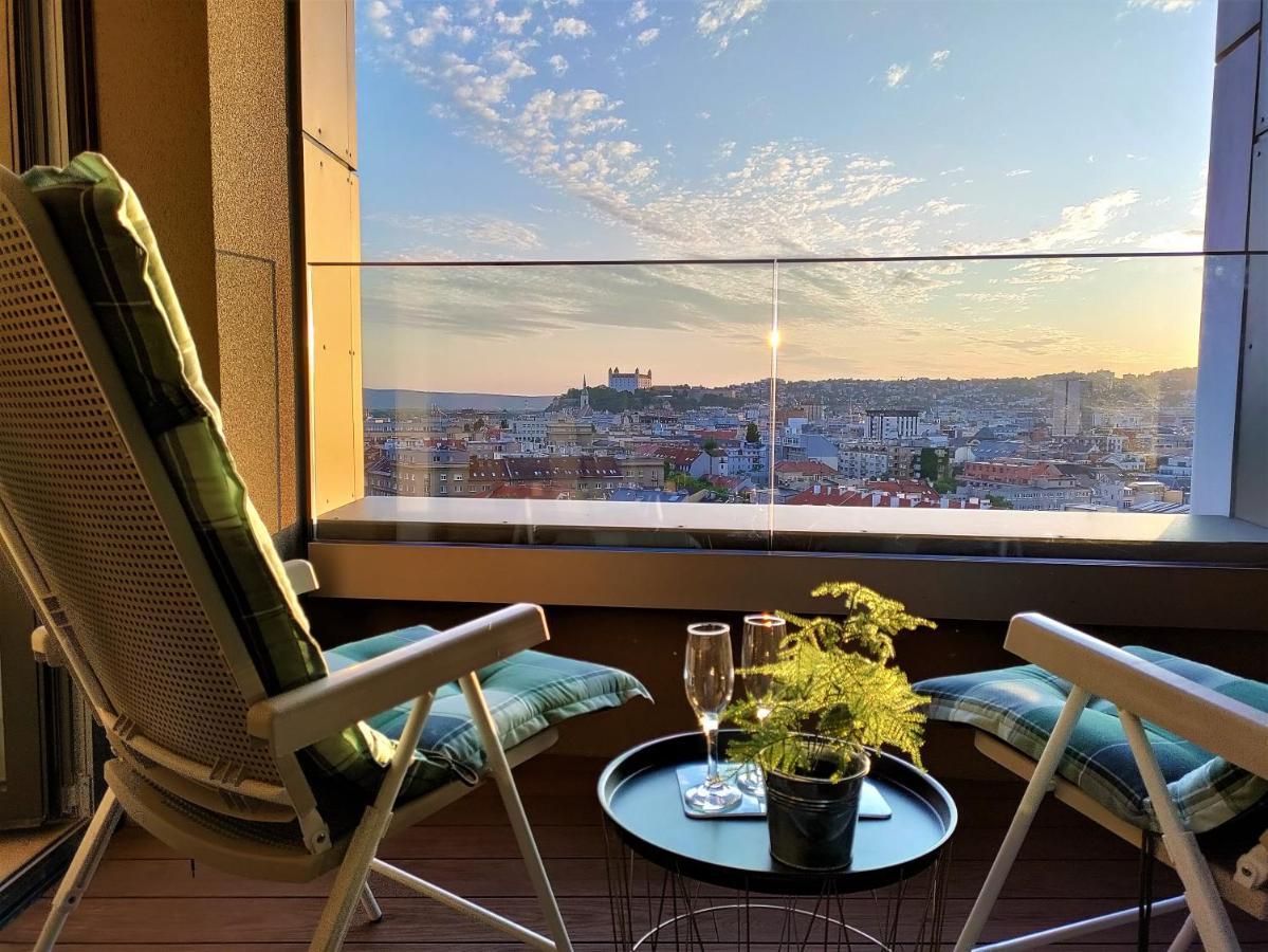 Cozy 2 Rooms Flat - Castle View Bratislava Eksteriør billede