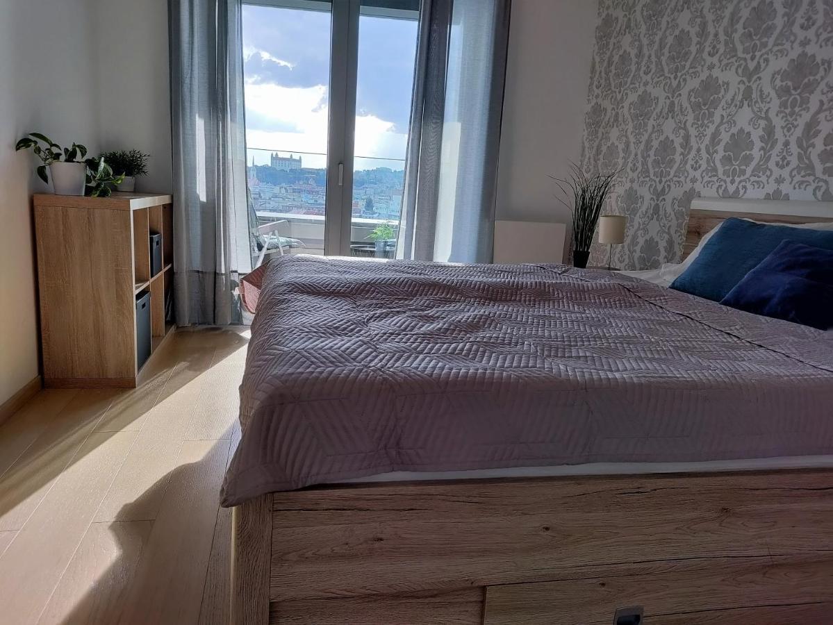 Cozy 2 Rooms Flat - Castle View Bratislava Eksteriør billede